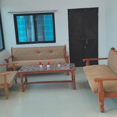 Laxmi Home Stay Ghura Buitenkant foto